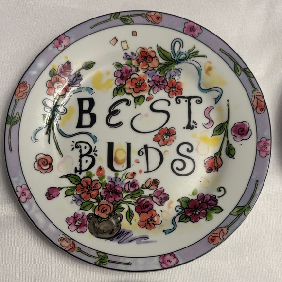 Floral Friendship Decorative Plates Set - Picture 3 of 12